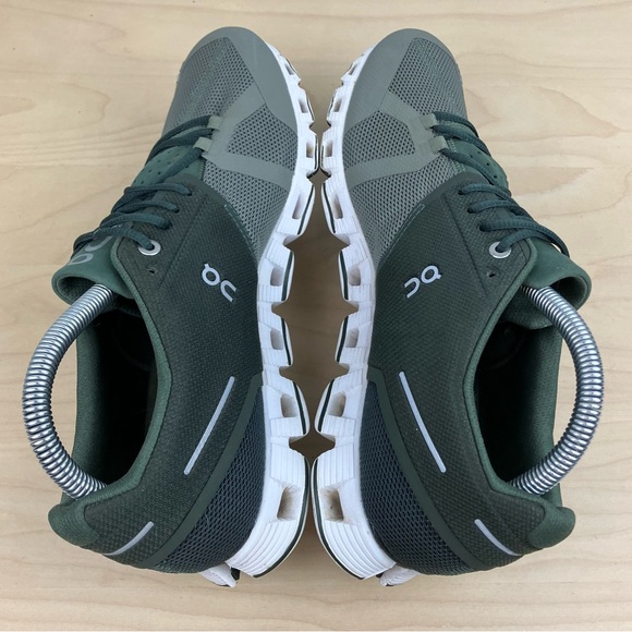 On Cloud Women’s Size 9.5 Cloud 5 Green Low Top Athletic Running Shoes - Picture 6 of 12